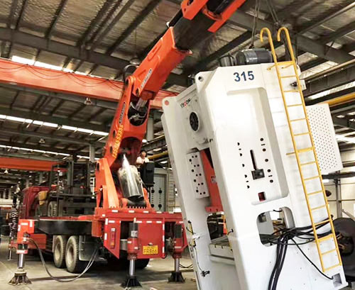 内黄提升工作效率，选择优质折臂吊租赁服务