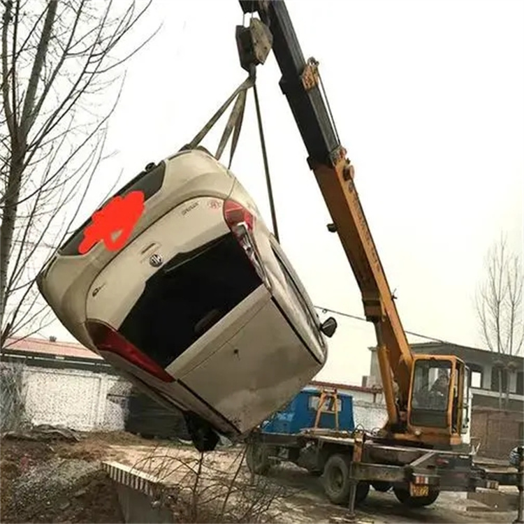 内黄随时待命，吊车24小时道路救援服务全解析