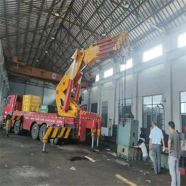 内黄速查！附近自卸吊车租赁电话及租赁全攻略